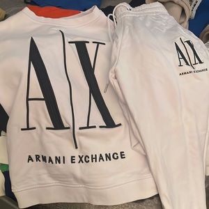 An Armani Exchange outfit. Worn once! In VERY good condition!